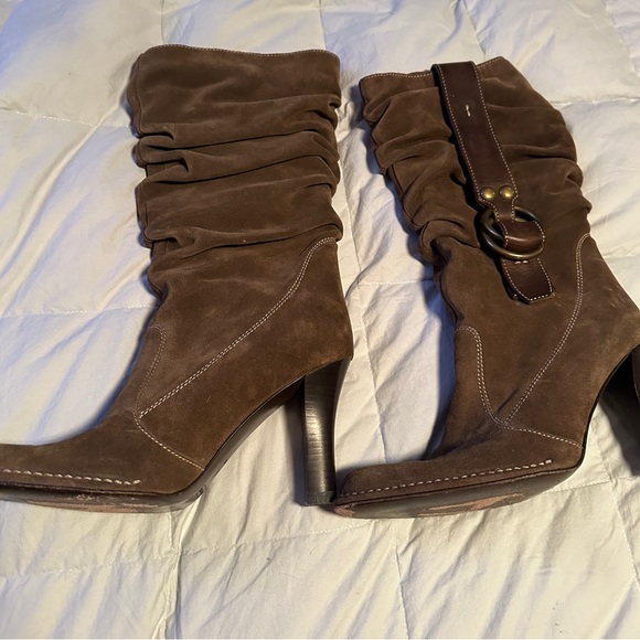Coach Slouchy Brown Suede boots size 9 B - Picture 5 of 9